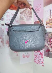 Chic Handbag