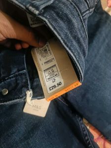 New 🥰 Straight feet Jeans ( Female )