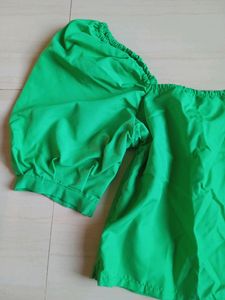 Ballon Sleeve Crop Top