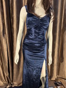 Elegant Navy Blue Maxi Dress