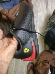 Puma Scuderia Ferrari Drift Cat 5 Ultra Sneakers