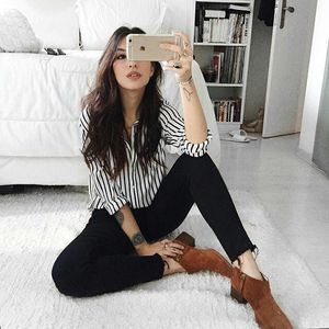 H&amp;M Black &amp; White Striped V Neck Long Sleeves