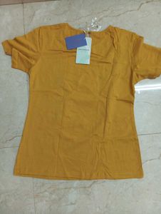 (PRICE DROP)OCTAVE PREMIUM T-SHIRT BRAND NEW
