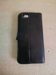 Vivo V5. (with original charger, cover and box)