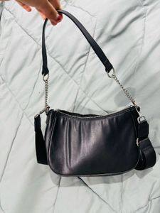 H&amp;m Black Handbag with Coin Purse