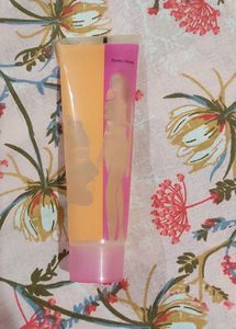 Face And Body Cleansing Scrub Gel