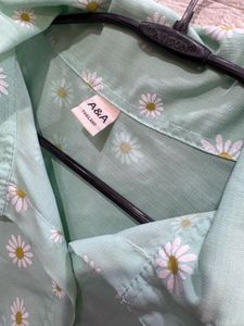 Sea Green Top. Freebie: Yellow Tank Top