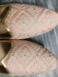 Peach Ethnic Jutti