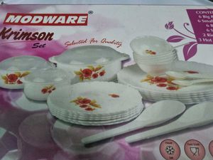 Modware Krimson Dinnerware Set