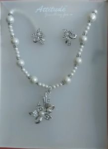 Pearls Set