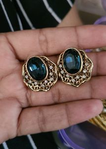 Price Drop⬇️Blue stone Choker