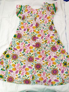 Kurti With All Over Flower Design And Mirror Work