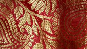 Sleeveless Silk Kurti
