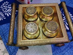 Mukhvas Dani / Pandani
