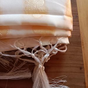 Jaqured Silk With Golden Thread Saree🥰