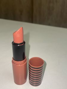 Nykaa So Crene Lipstick- Wake-up Makeup