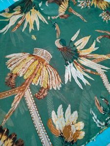 Oversized Trending Top With Exquisite Design💚