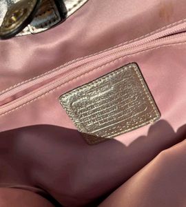 Coach Rare Golden Daisy Bleecker( Authentic Bag)