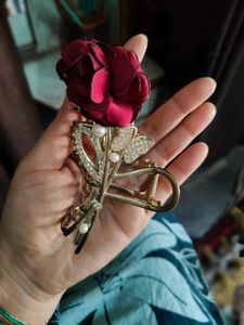 Big Size Rose clutcher