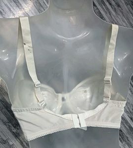 32 D Size Hot Look 💚