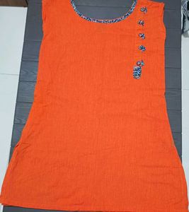 Combo of 2 Sleeveless Cotton Kurtis/Tunics