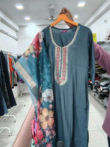 Elegant Embroidered Kurta Set
