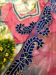 🎀Pink & Blue Floral Applique Wedding Wear Saree🎀