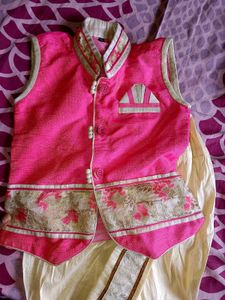 Boy&#39;s Traditional Indian Outfit