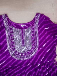New Nyra Cut Purple 💜 Kurti