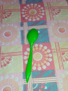 Colorful Plastic Spoons 🎀