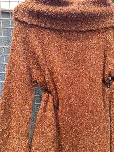 Effortlessly Chic Brown Knit🧸 Sweater with Drape