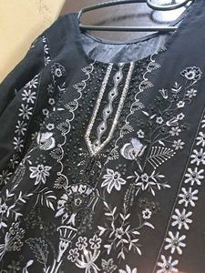 black party wear