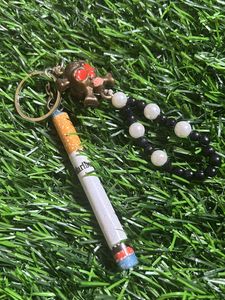 Cigarette keychain
