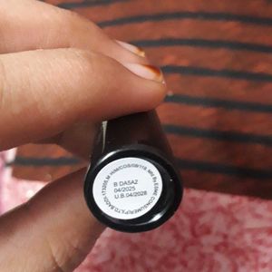 Blue Heaven Matte Deep Black Eyeliner Glide-On