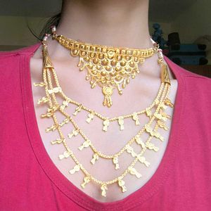 Elegant Gold-toned Jewelry Set