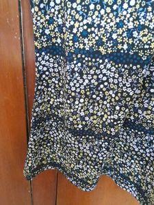 Sleeveless Black N Yellow Top