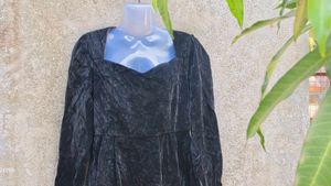 15.29.12 SEXY BLACK VELVET DRESS
