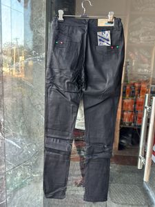 Black Pant