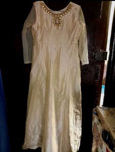 Ethnic Gwon With Long Shurug Thread Work