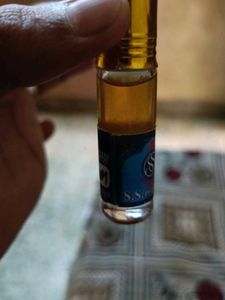 Titanium Roll On Attar