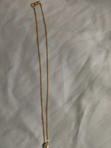 Pearl Pendant Necklace