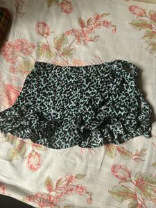 Brand New Skorts