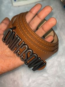 Moschino belt