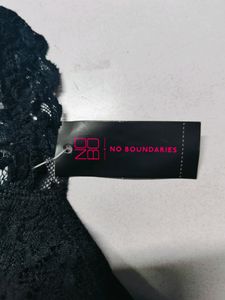 No Boundaries Womens Bralette Size Large Black