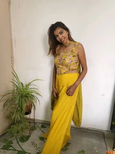 Corset And Palazzo With Necklace Dupatta