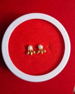 Pearl Drop Earrings gold