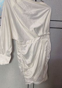 Elegant White Mini Dress