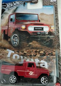 Toyota 5 cars set Hotwheels Silver Series 2025