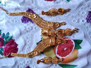 Beautiful Golden Jewellery Set 😍😍