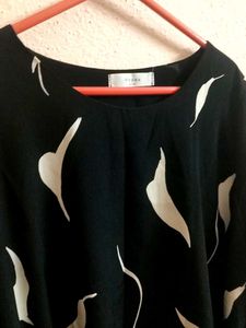 Elegant Abstract Print Top